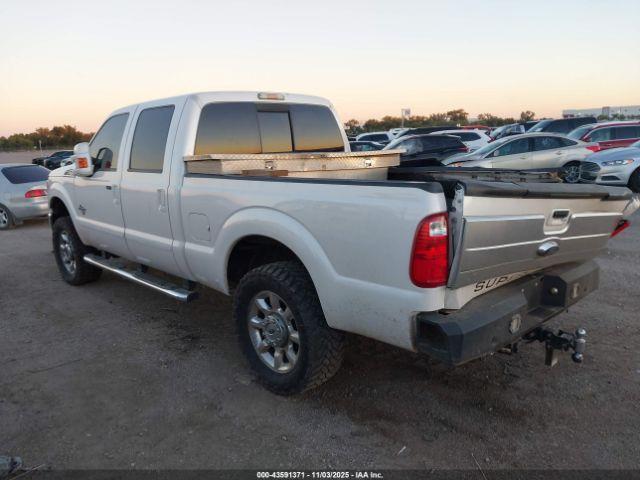 Ford F-250 Lariat Image 4