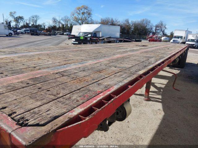 Lufkin Industries Flatbed Trailer Image 7