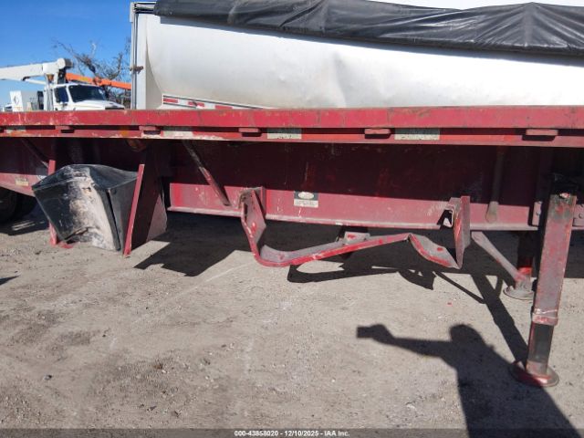Lufkin Industries Flatbed Trailer Image 3