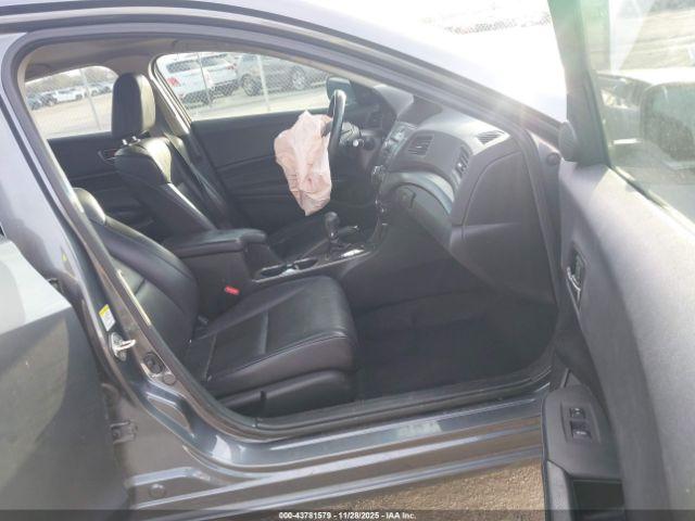 Acura ILX 2.0l Image 3