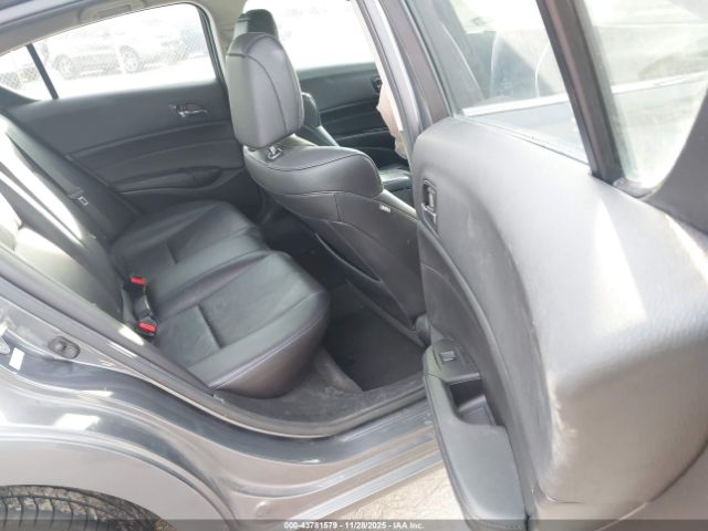 Acura ILX 2.0l Image 6