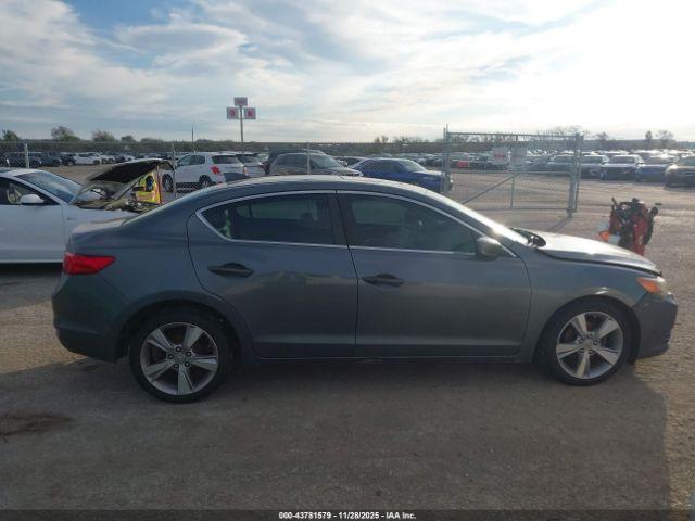 Acura ILX 2.0l Image 11