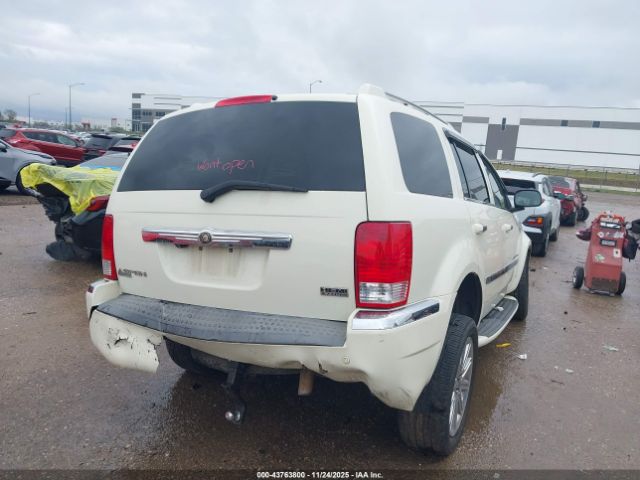 Chrysler Aspen Limited Image 7