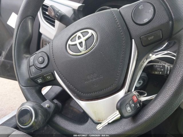 Toyota Corolla Le Image 2