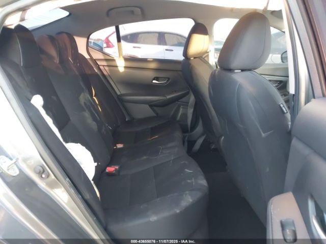 Nissan Sentra S Xtronic Cvt Image 17