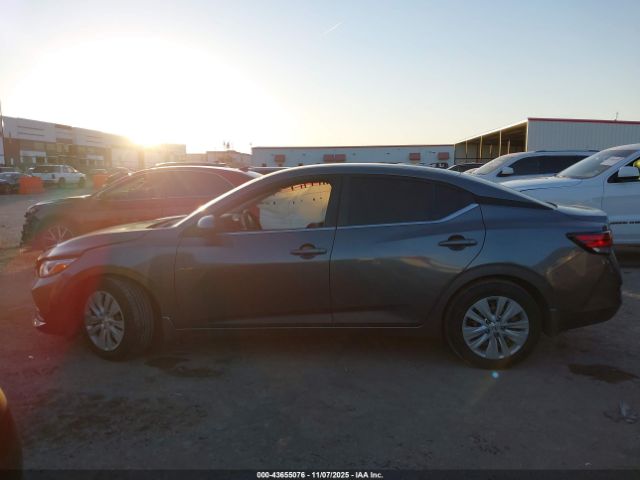 Nissan Sentra S Xtronic Cvt Image 14