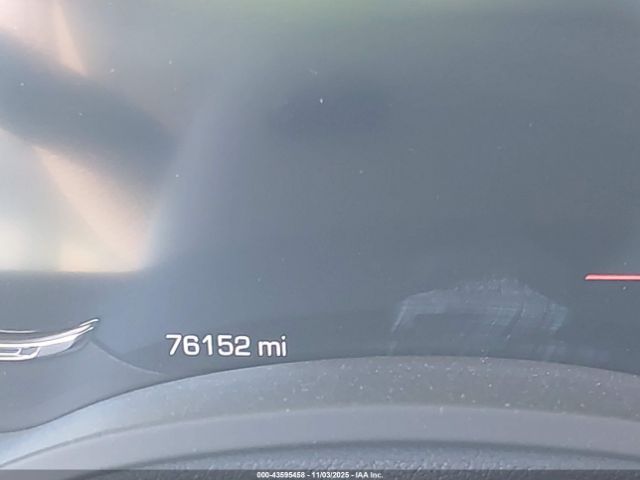 Cadillac Escalade Platinum Image 9