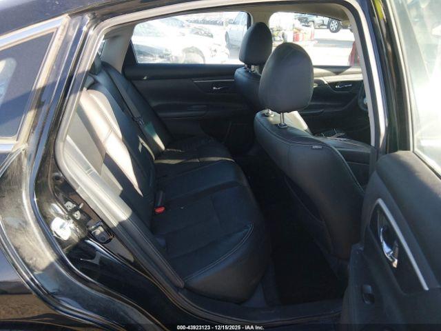 Nissan Altima 2.5 Sl Image 13