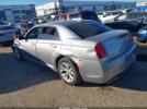 Chrysler 300 Limited Image 3