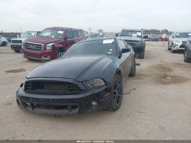 Ford Mustang V6 Image 17