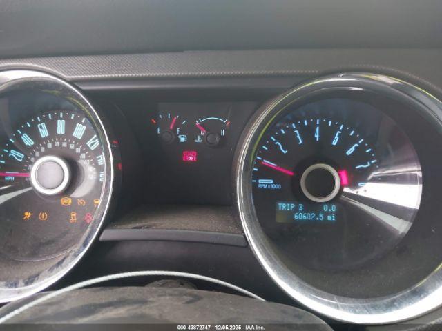 Ford Mustang V6 Image 5