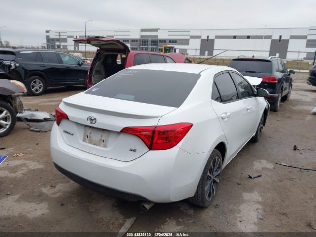 Toyota Corolla Se Image 12