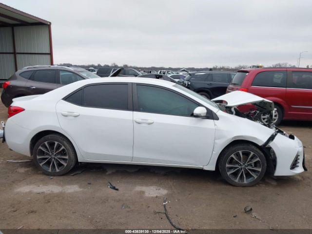 Toyota Corolla Se Image 4