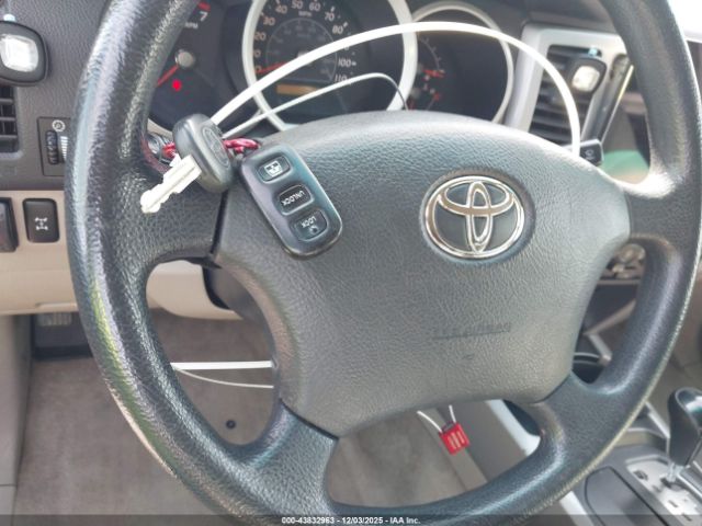 Toyota 4Runner Sr5 V6 Image 12