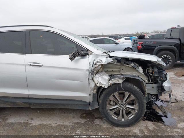 Hyundai SANTA FE 2.4l Image 2