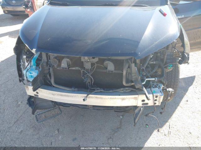 Toyota Highlander Limited Platinum Image 7