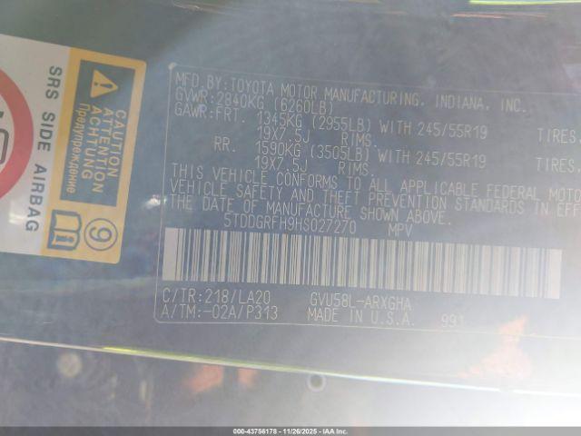 Toyota Highlander Limited Platinum Image 17