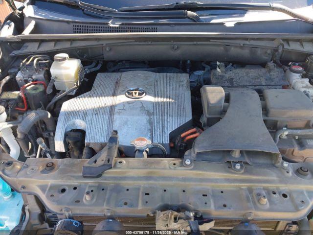 Toyota Highlander Limited Platinum Image 12