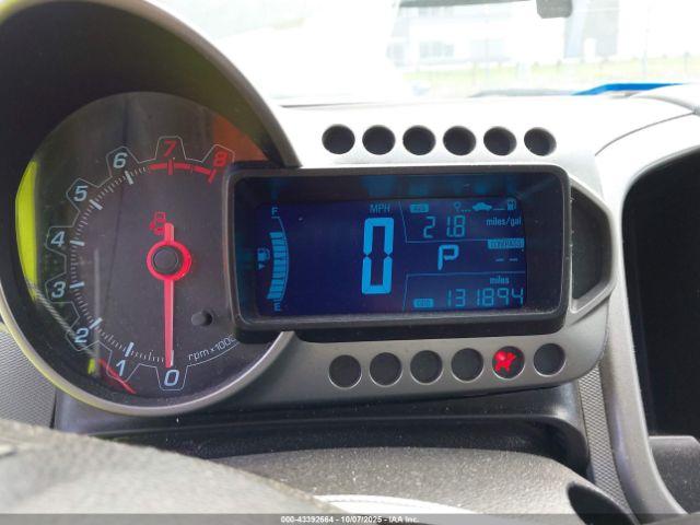 Chevrolet Sonic Ls Auto Image 8