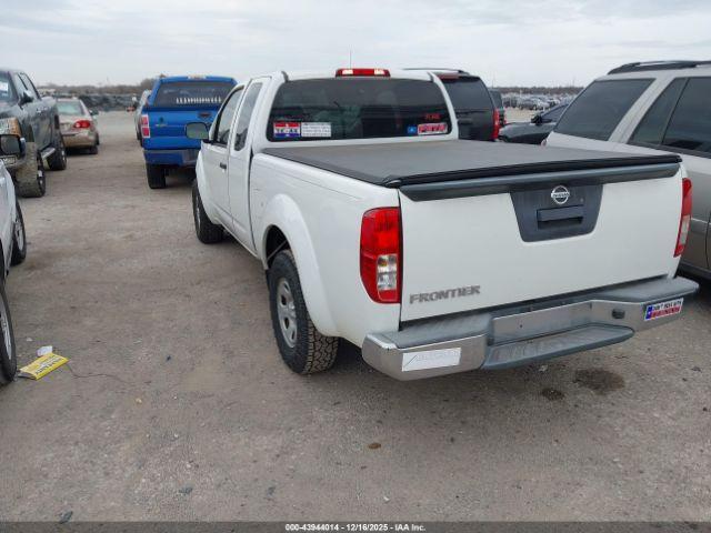 Nissan Frontier S Image 13