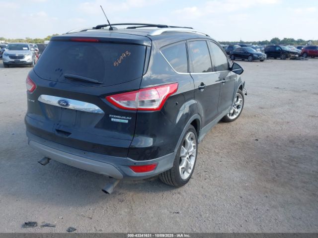 Ford Escape Titanium Image 12