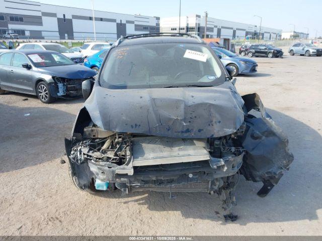 Ford Escape Titanium Image 6