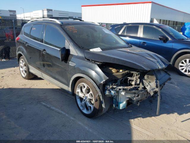 Ford Escape Titanium Image 9