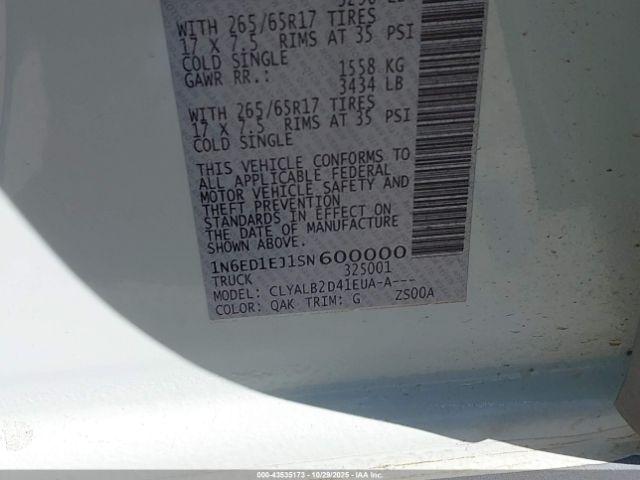 Nissan Frontier Sv 4x2 Image 13