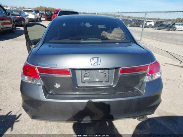 Honda Accord 2.4 Ex Image 12