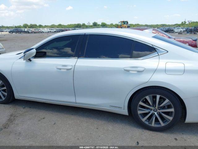 Lexus Es Image 4