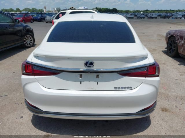 Lexus Es Image 8