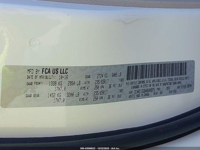 Chrysler Pacifica Touring Image 10