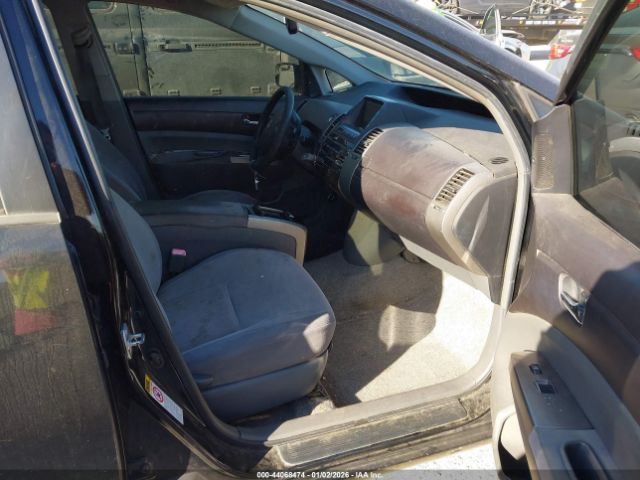 Toyota Prius Image 8