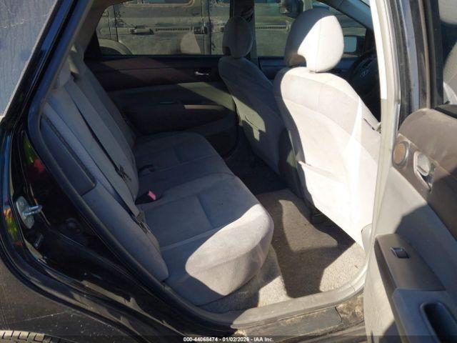 Toyota Prius Image 10