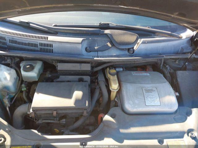 Toyota Prius Image 2