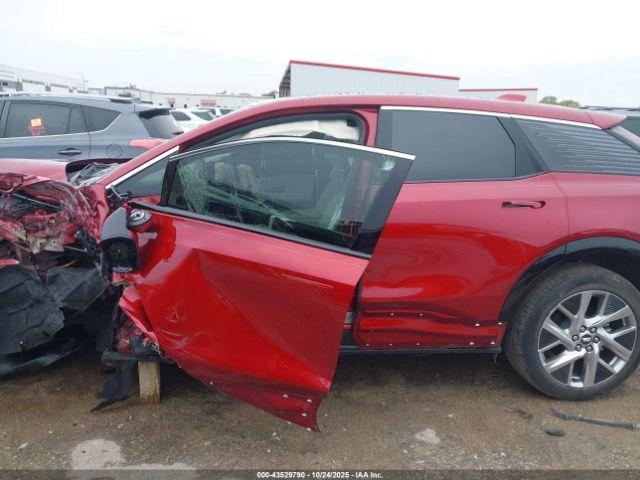 Cadillac Optiq Luxury 1 Awd Image 12