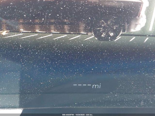 Cadillac Optiq Luxury 1 Awd Image 10