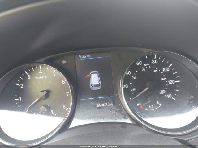 Nissan Rogue Sv Image 5