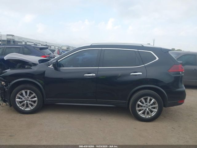 Nissan Rogue Sv Image 14