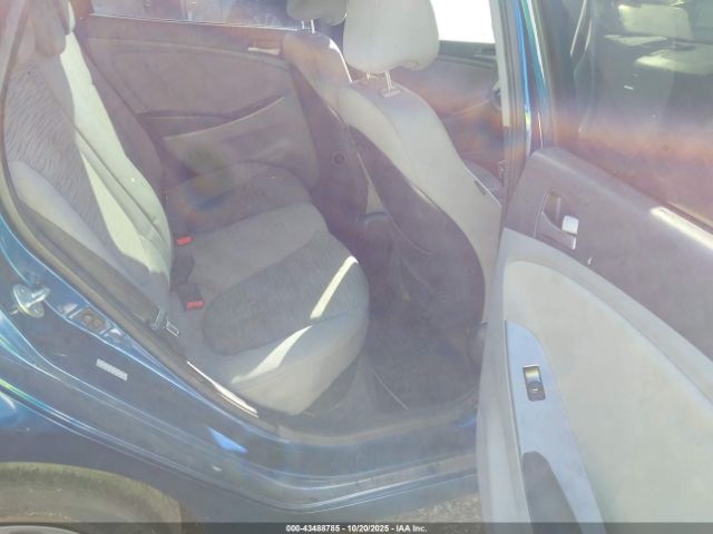 Hyundai ACCENT Gls Image 6