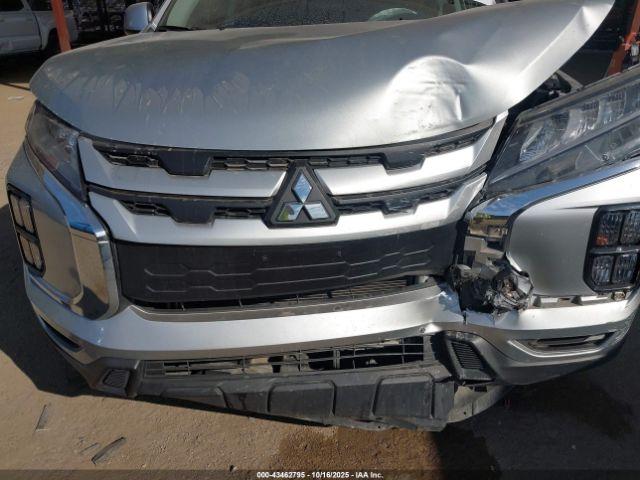 Mitsubishi Outlander Image 14