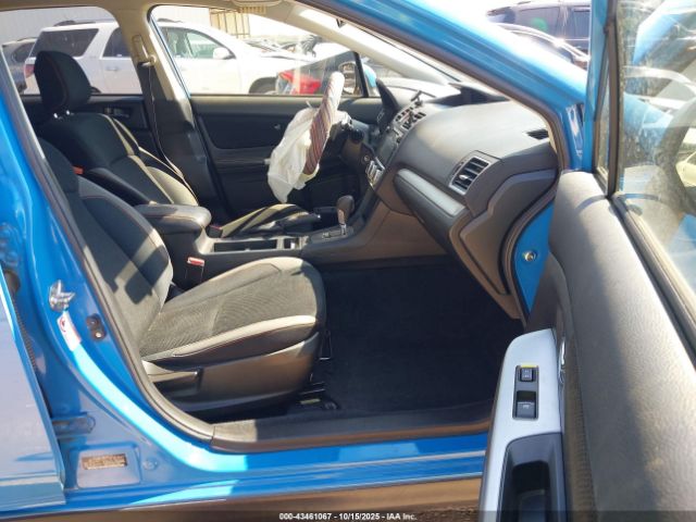 Subaru Crosstrek 2.0i Premium Image 8