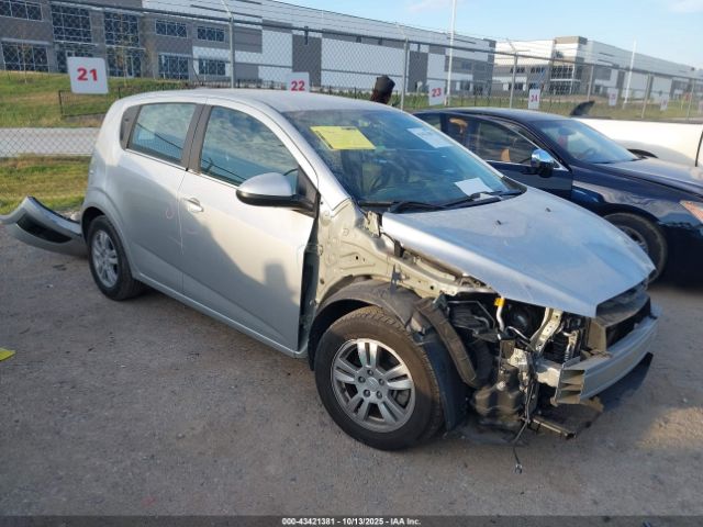 Chevrolet Sonic Lt Auto Image 1