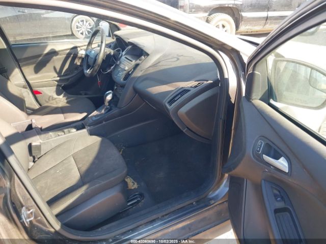 Ford Focus Se Image 15