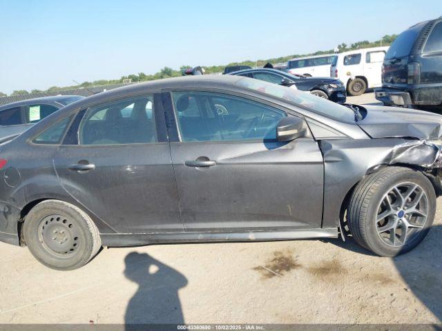 Ford Focus Se Image 7