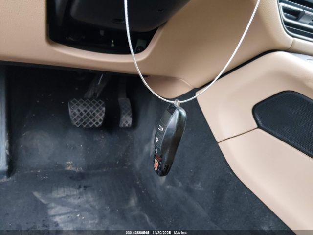 Porsche Macan Image 11