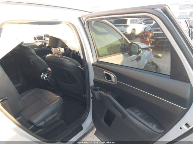 Kia Sorento Ex Image 10