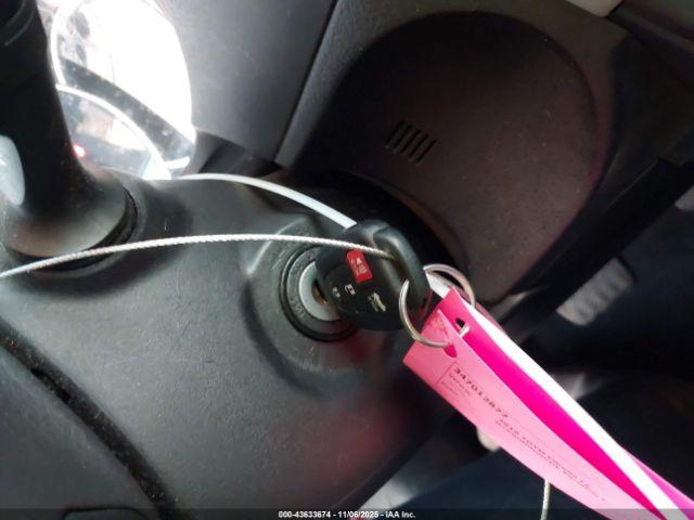 Toyota Corolla Le Image 6