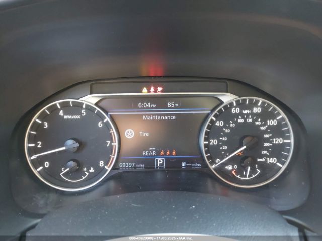 Nissan Altima Sr Fwd Image 16