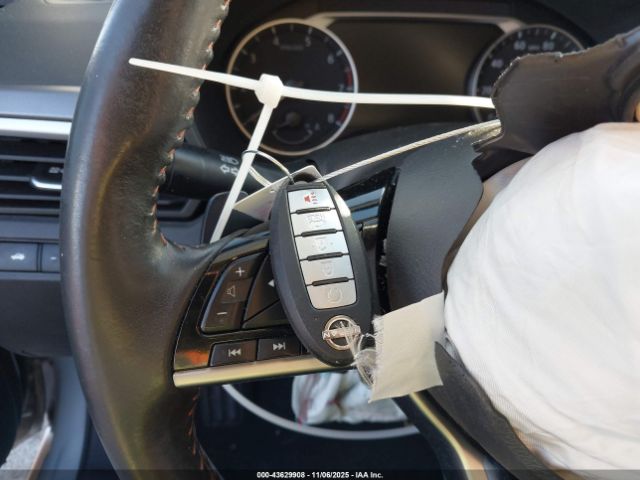 Nissan Altima Sr Fwd Image 12